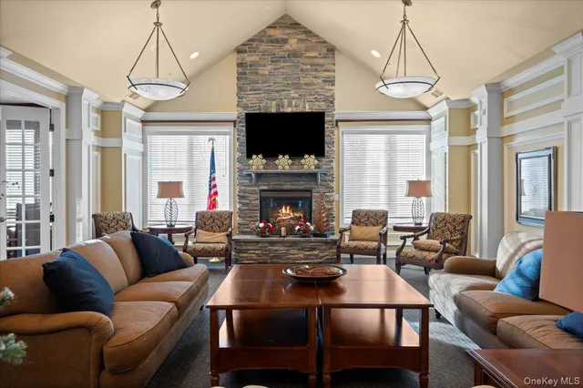 $925,000 | 2279 Dalton Drive, Cortlandt Manor, NY 10567