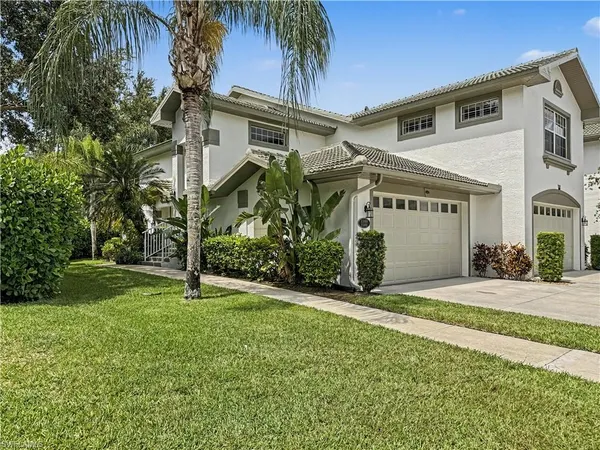 $2,950 | 8390 Big Acorn Circle, Unit 1103, Naples, FL 34119