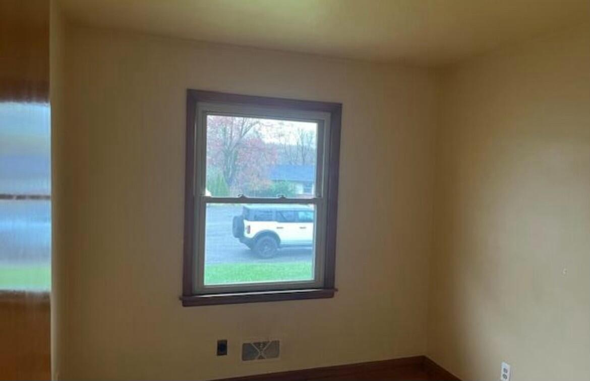 4912 Rowe Ridge Road Northwest Roanoke, VA 24017 - Photo 3 of 12 tempImagewgZwfO
