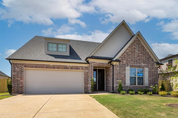 $394,900 | 330 Chesnut Rdg Drive, Oakland, TN 38060