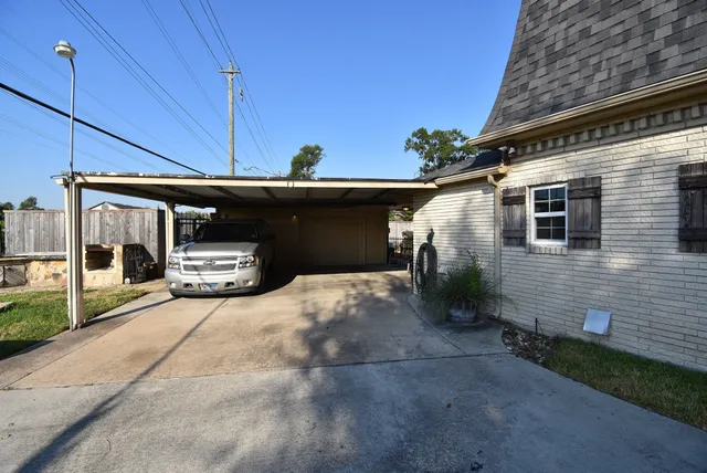 a view of a house with a patio