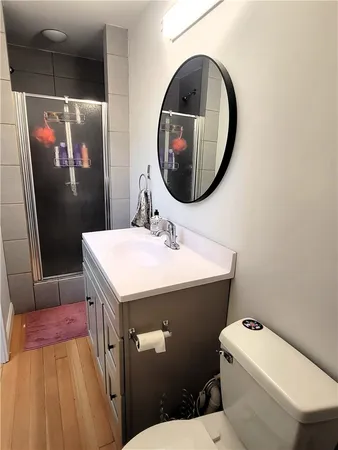 $3,300 | 102 Broadway, Unit 1C, Newport, RI 02840