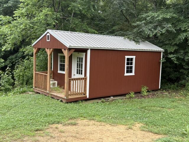 844 Grove Road Benton, TN 37307 - Photo 24 of 31 844 Grove - tiny house - IMG_8298