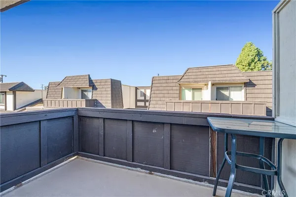 a view of walk in closet