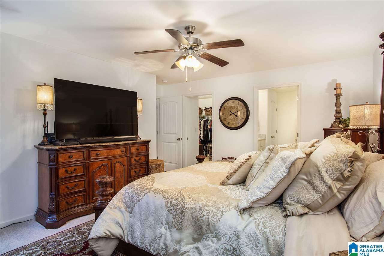 832 Huntington Trace Chelsea, AL 35043 - Photo 16 of 32