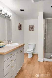 $3,295,000 | 922 Nob Hill Avenue North, Seattle, WA 98109