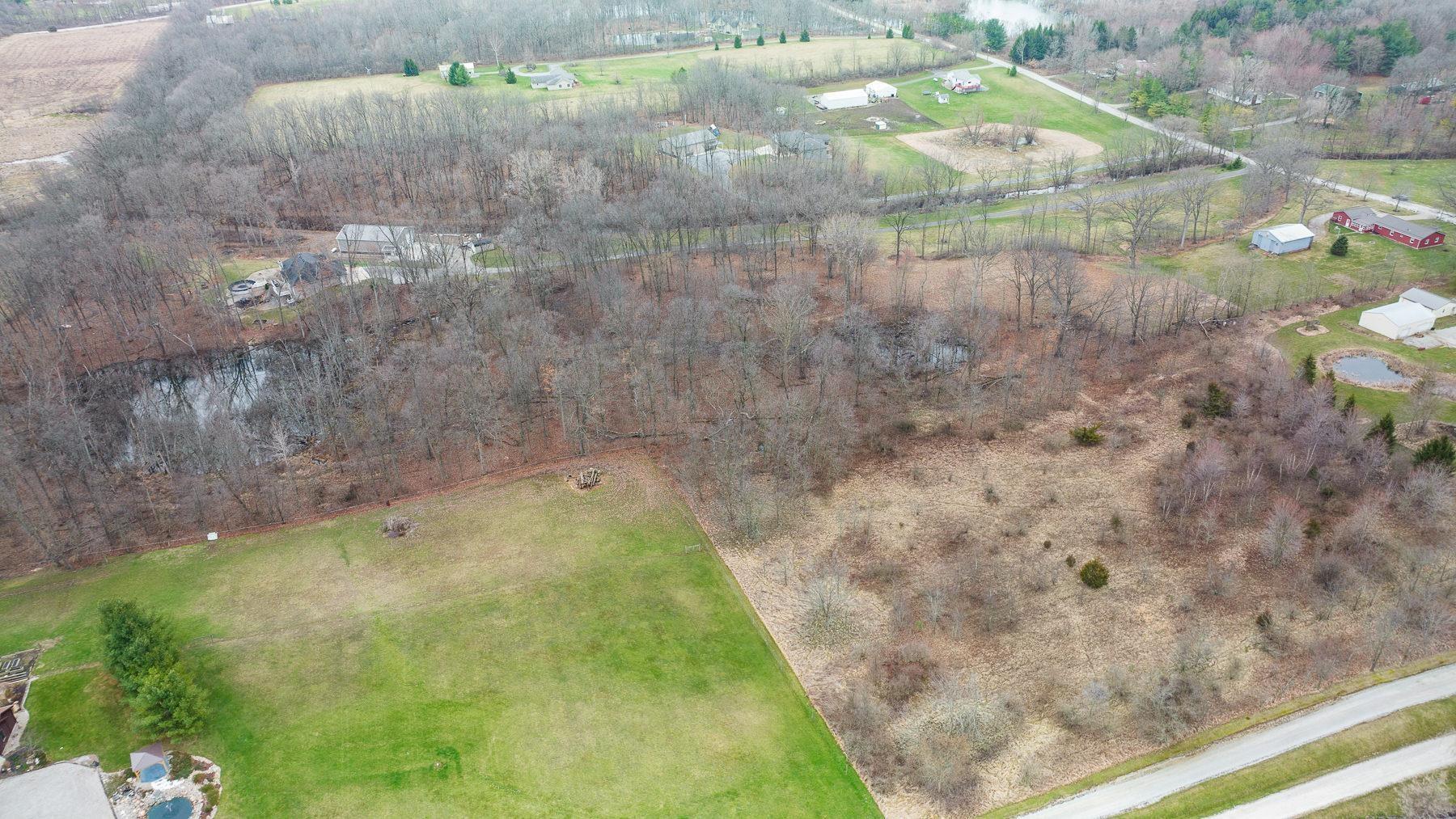 18600 Madden Road Churubusco, IN 46723 - Photo 3 of 3 Gallery Image 3