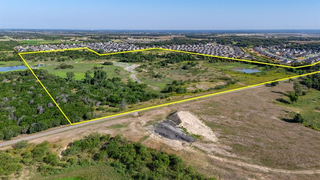 Tbd Arnett Lane Waco, TX 76708 - Photo 9 of 16 a view of a city