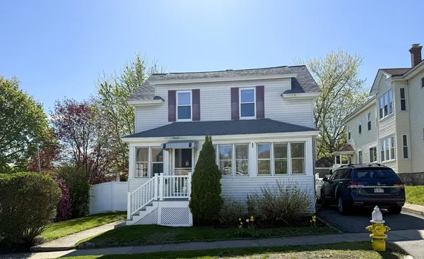 $489,000 | 12 Lamar Avenue, Worcester, MA 01604