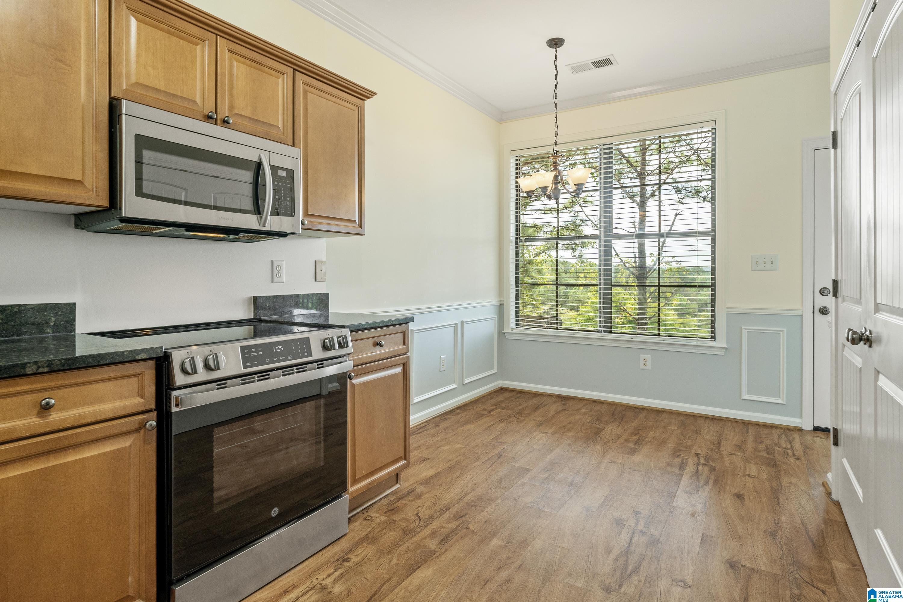 2261 Ridgemont Drive Birmingham, AL 35244 - Photo 11 of 35