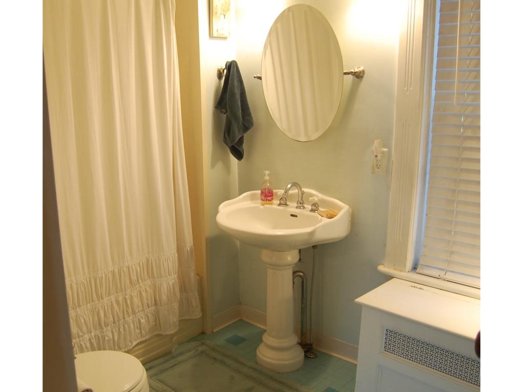 166 Brook Road Warren, VT 05674 - Photo 9 of 22