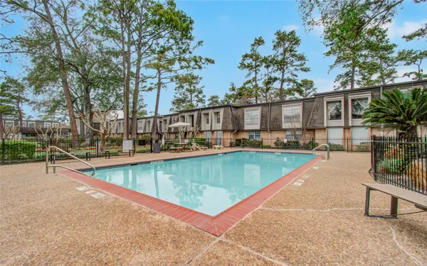 $1,900 | 12633 Memorial Drive, Unit 152, Houston, TX 77024