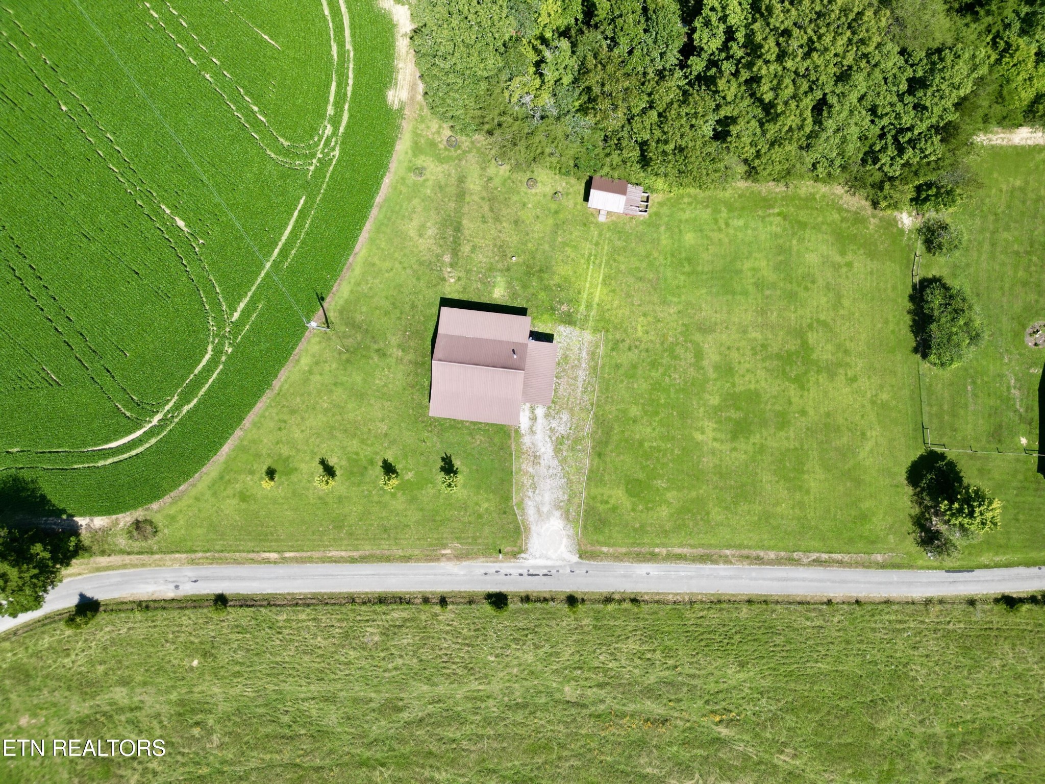 1336 Baldwin Gulf Road Clarkrange, TN 38553 - Photo 43 of 47 a view of a tennis court