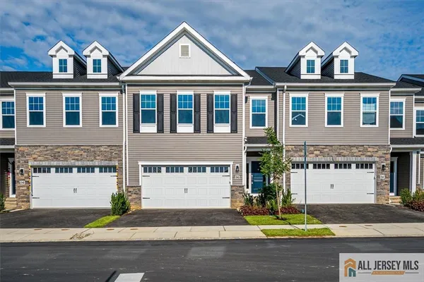 $899,900 | 96 Bohar Lane, Monmouth Junction, NJ 08852