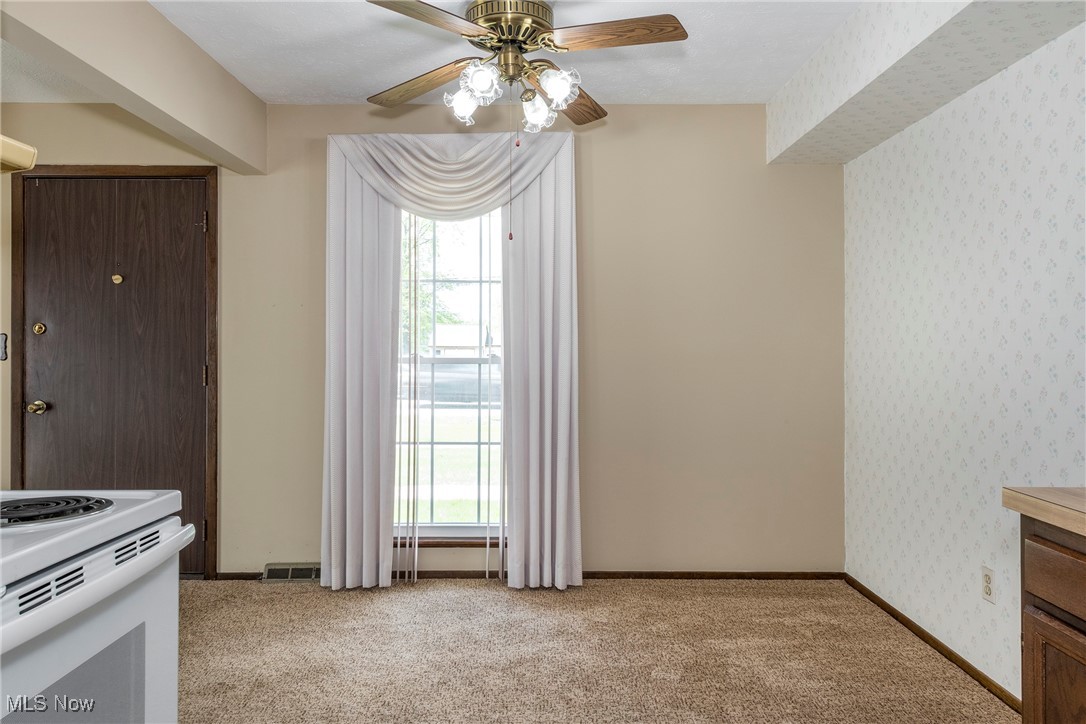 6533 Engle Road Brook Park, OH 44142 - Photo 13 of 38 Dining room with ceiling fan