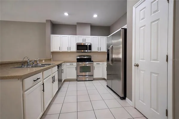 $2,150 | Undisclosed Address, Holiday, FL 34691