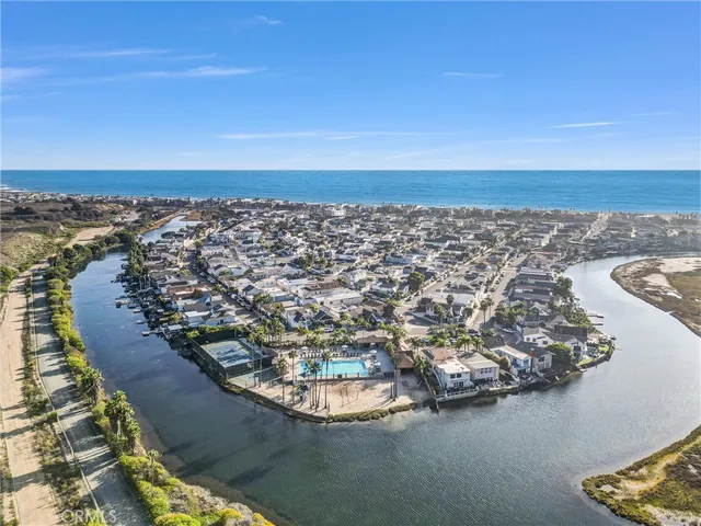 $8,495 | 243 61st Street, Newport Beach, CA 92663