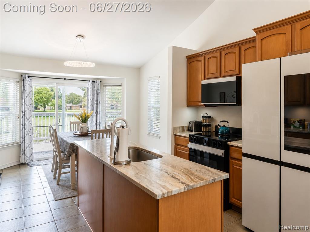 24353 Harrison Street Clinton Township, MI 48035 - Photo 10 of 30