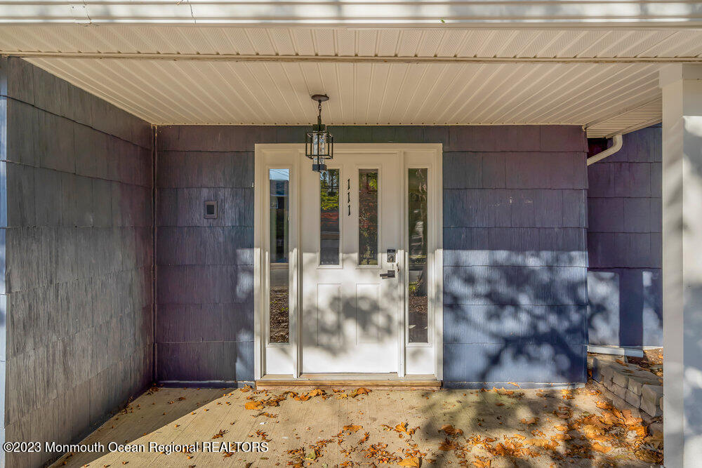 111 Sun Valley Road Toms River, NJ 08755 - Photo 4 of 51 011_bjc06551