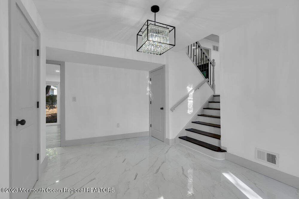 111 Sun Valley Road Toms River, NJ 08755 - Photo 7 of 51 a view of entryway and hall