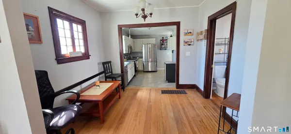 $375,000 | 74 Clark Lane, Waterford, CT 06385