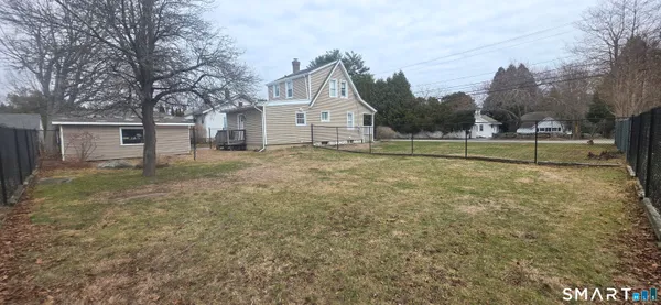 $375,000 | 74 Clark Lane, Waterford, CT 06385
