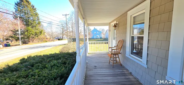 $375,000 | 74 Clark Lane, Waterford, CT 06385
