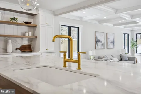 $2,585,000 | 2577 Wayland Road, Berwyn, PA 19312