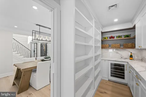 $2,585,000 | 2577 Wayland Road, Berwyn, PA 19312