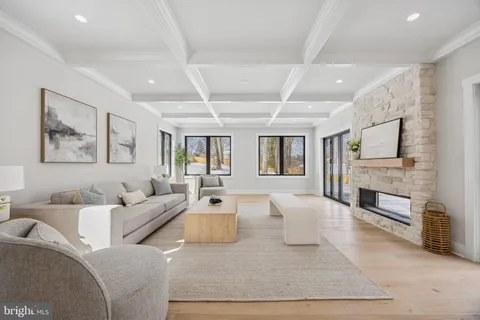 $2,585,000 | 2577 Wayland Road, Berwyn, PA 19312