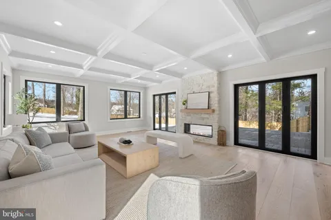 $2,585,000 | 2577 Wayland Road, Berwyn, PA 19312