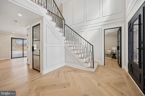 $2,585,000 | 2577 Wayland Road, Berwyn, PA 19312