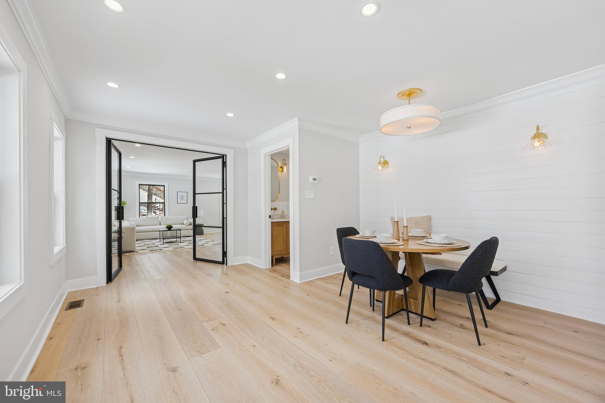 2577 Wayland Road Berwyn, PA 19312 - Photo 39 of 79 Breakfast nook off the Kitchen