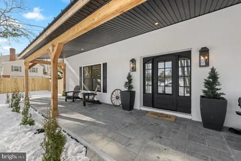 $2,585,000 | 2577 Wayland Road, Berwyn, PA 19312