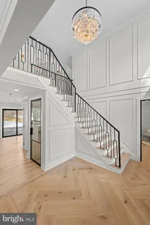 $2,585,000 | 2577 Wayland Road, Berwyn, PA 19312