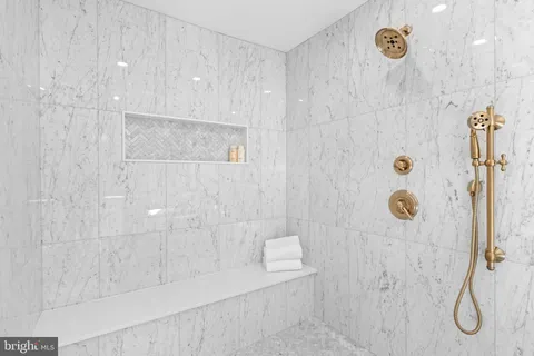 $2,585,000 | 2577 Wayland Road, Berwyn, PA 19312