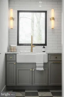 $2,585,000 | 2577 Wayland Road, Berwyn, PA 19312