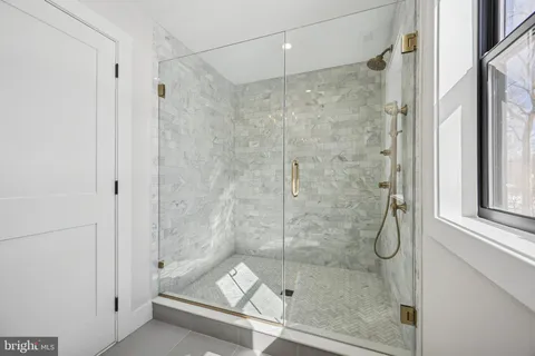 $2,585,000 | 2577 Wayland Road, Berwyn, PA 19312