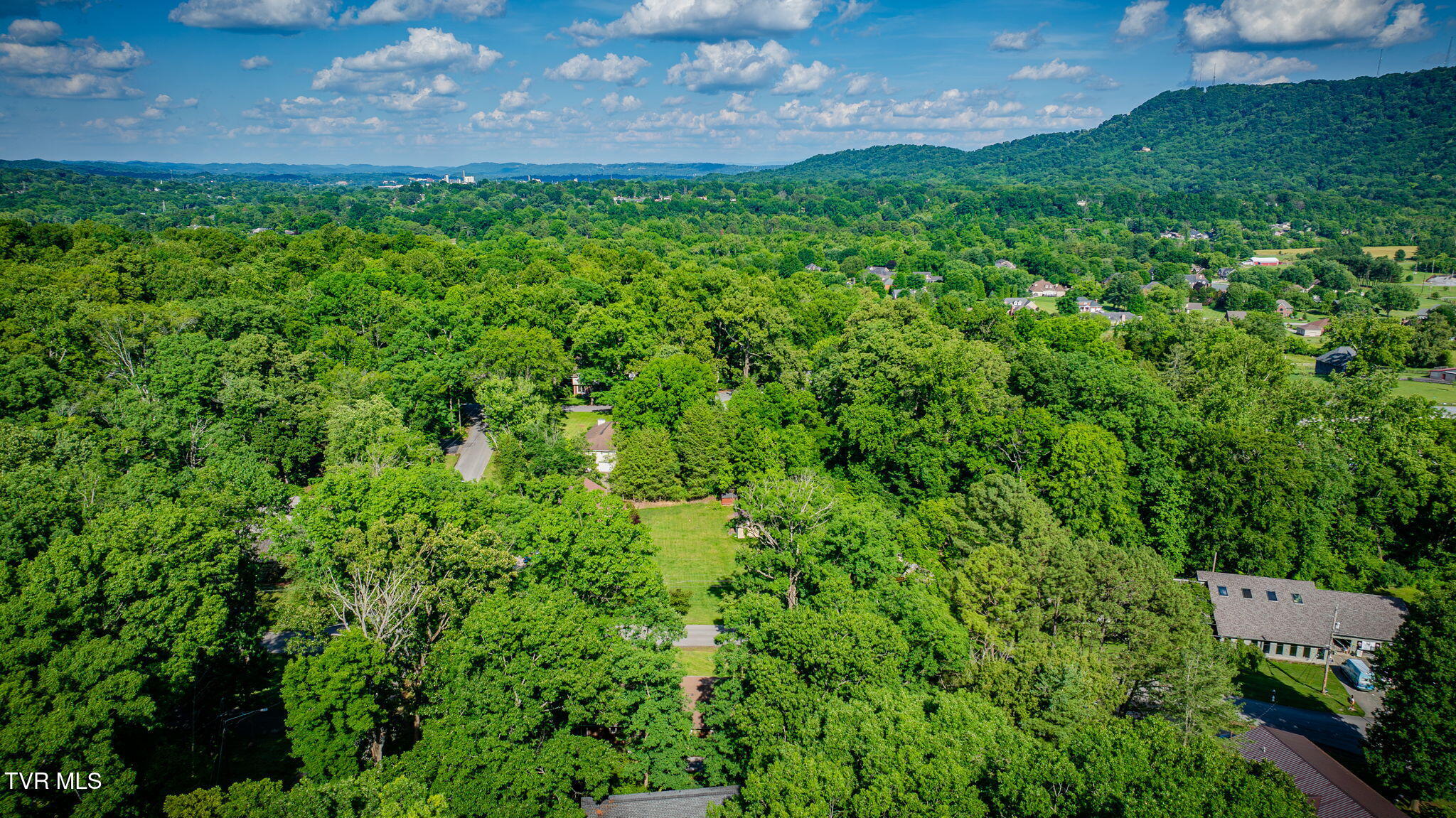 400 Old Castle Road Kingsport, TN 37660 - Photo 53 of 56 103