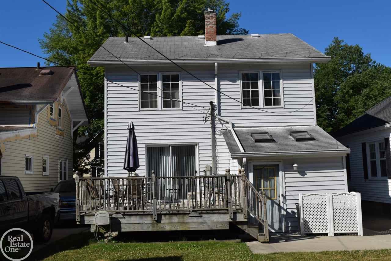 114 Muir Road Grosse Pointe Farms, MI 48236 - Photo 20 of 23