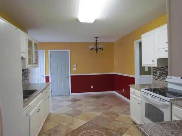 $1,525 | 3428 Clearwater Drive, Clarksville, TN 37042