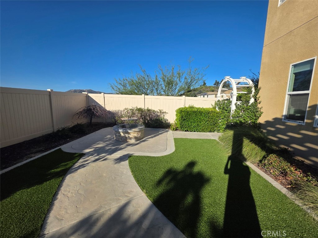 33217 Kilroy Road Temecula, CA 92592 - Photo 16 of 18