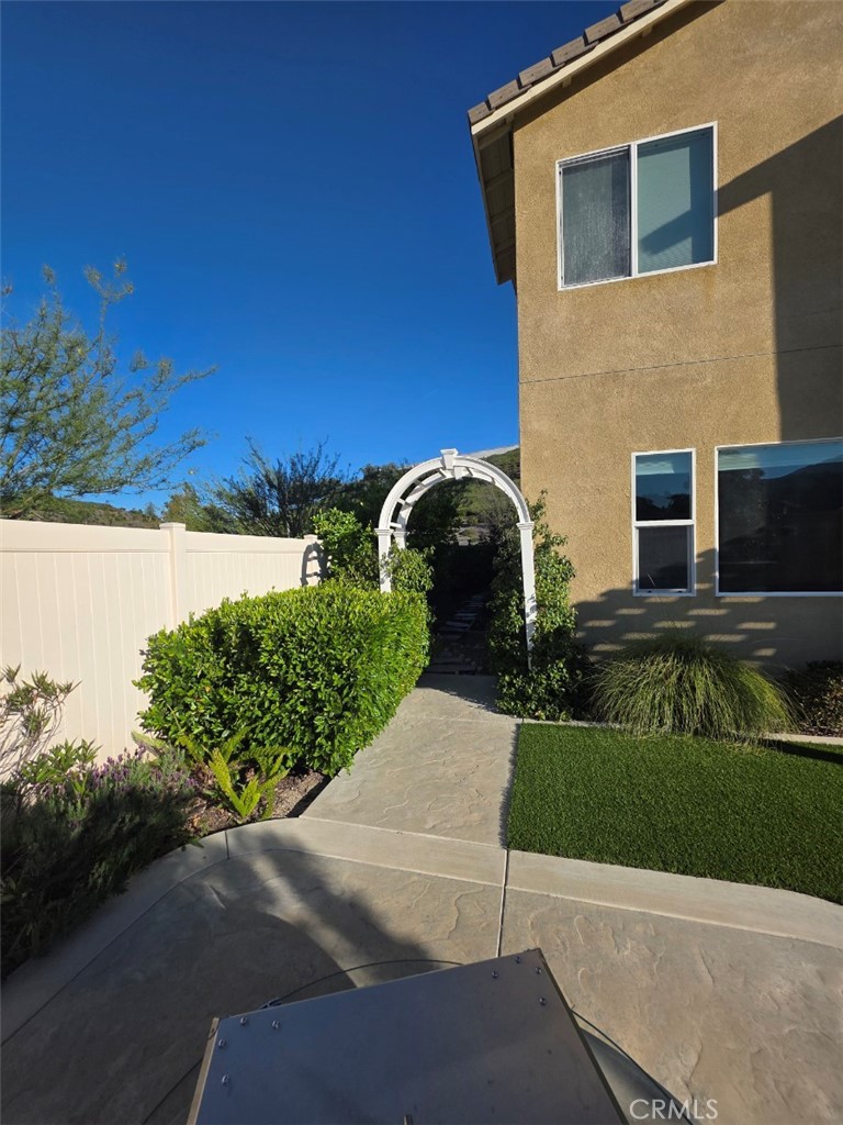 33217 Kilroy Road Temecula, CA 92592 - Photo 17 of 18