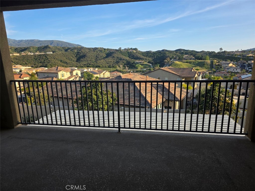 33217 Kilroy Road Temecula, CA 92592 - Photo 2 of 18