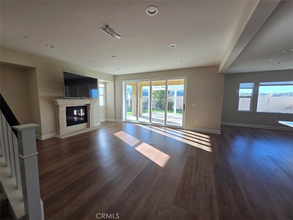 33217 Kilroy Road Temecula, CA 92592 - Photo 3 of 18