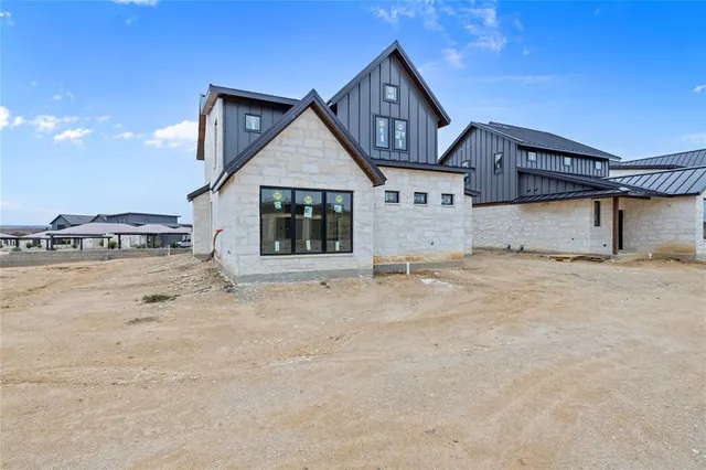 $1,650,000 | 395 Emma Jean Trail, Iredell, TX 76649