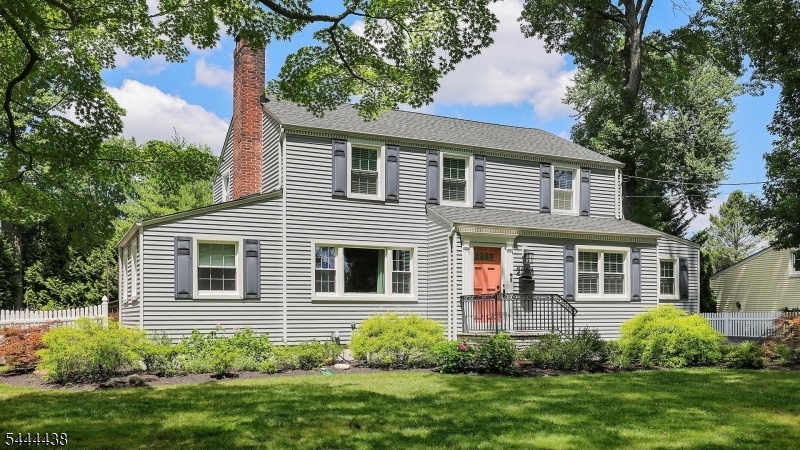 2263 Hill Road Scotch Plains, NJ 07076 - Photo 2 of 50