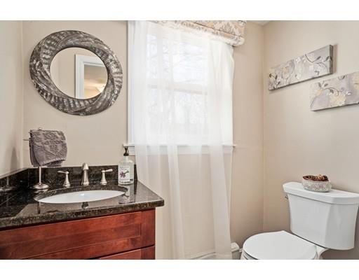 540 Sharpners Pond Road North Andover, MA 01845 - Photo 15 of 30 Gallery Image 15