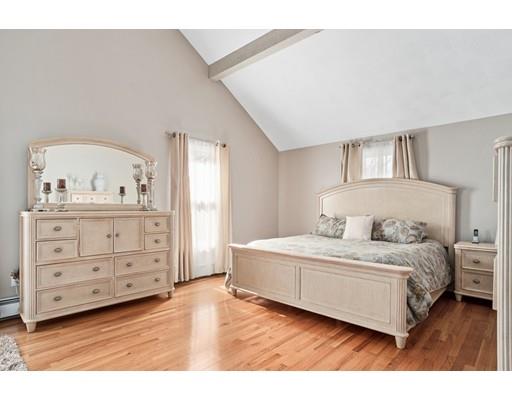 540 Sharpners Pond Road North Andover, MA 01845 - Photo 17 of 30 Gallery Image 17