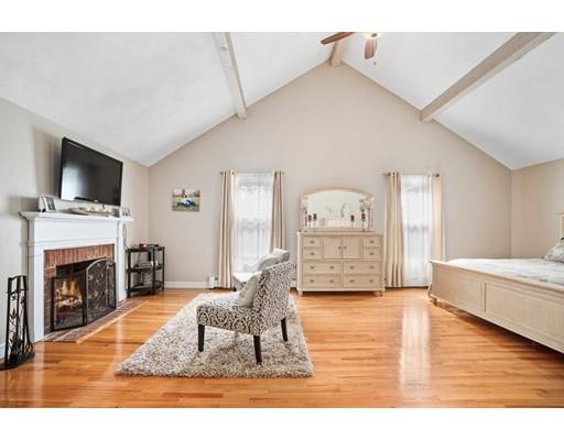 540 Sharpners Pond Road North Andover, MA 01845 - Photo 18 of 30 Gallery Image 18